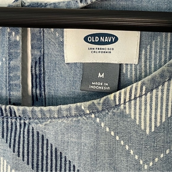 Old Navy Aztec Geometric Print Chambray Shift Dress Size M - Picture 6 of 9